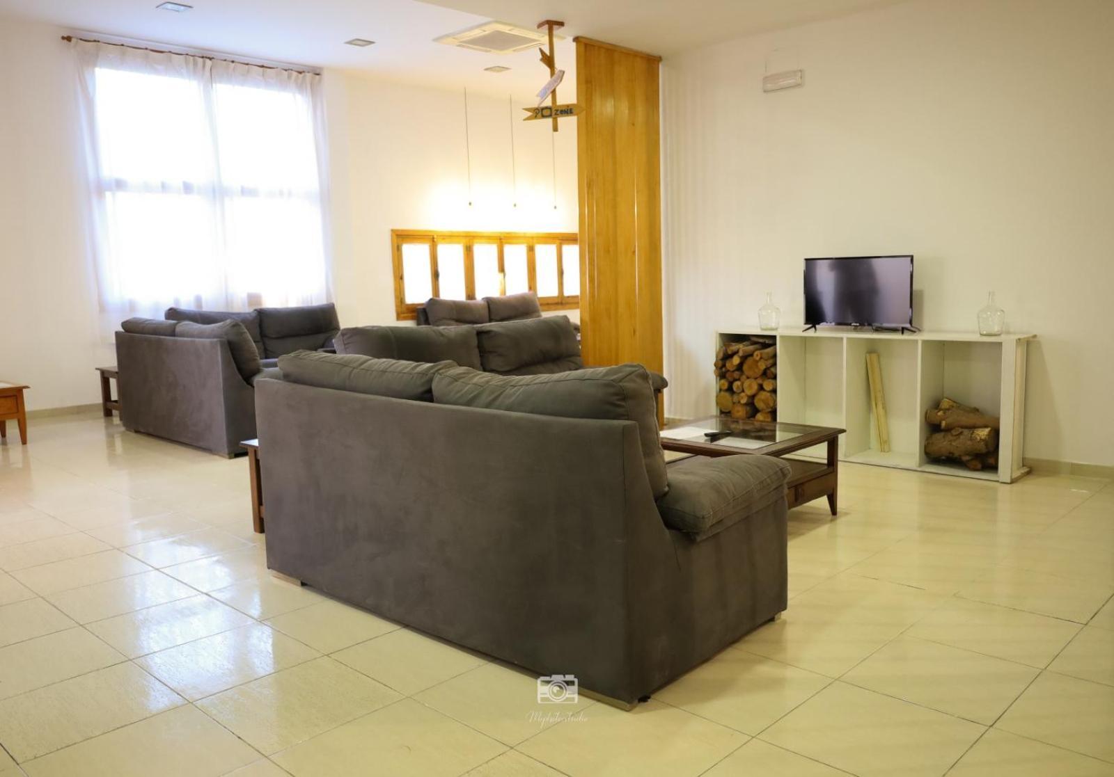Hospedium Dlj Hostal Ben Nassar Arjona Exteriér fotografie